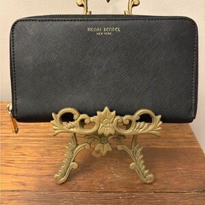Henri Bendel Black Zip-Around Wallet